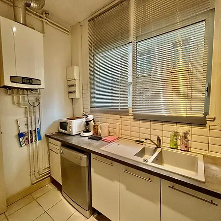 Rez-de-chaussee De Plain-pied Parking Prive & Terrasse Front De Mer & Centre * Διέππη